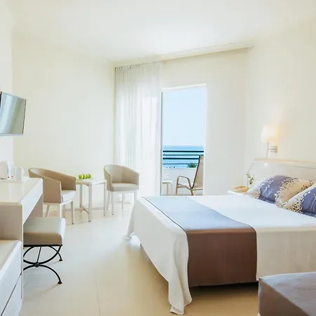 Курортный комплекс Louis Imperial Пафос