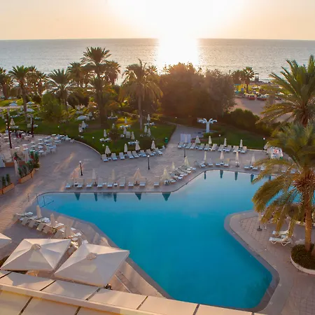 Курортный комплекс Louis Imperial 4*
