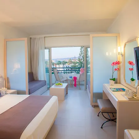 Resort Louis Imperial Paphos