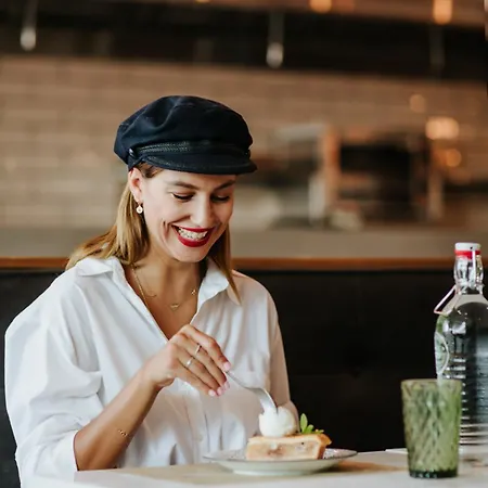 منتجع Louis Imperial