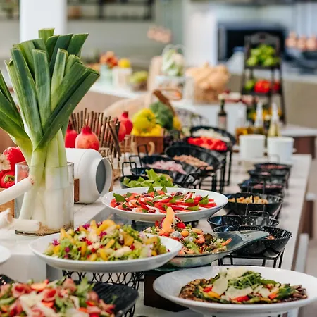 منتجع Louis Imperial