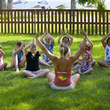 منتجع Louis Imperial