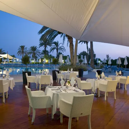 Louis Imperial منتجع بافوس