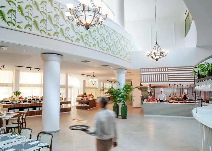 Louis Imperial Resort